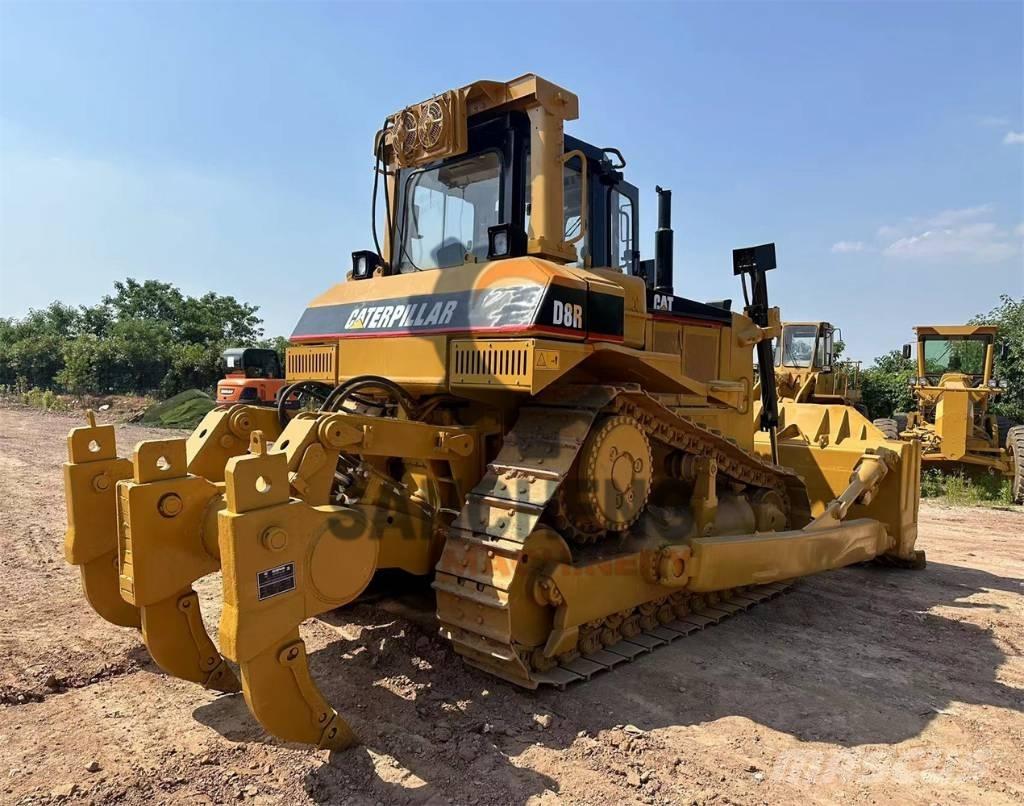 CAT D 8 R Buldožeri guseničari