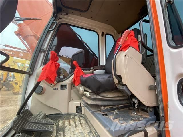 Doosan DH220LC-7 Bageri guseničari