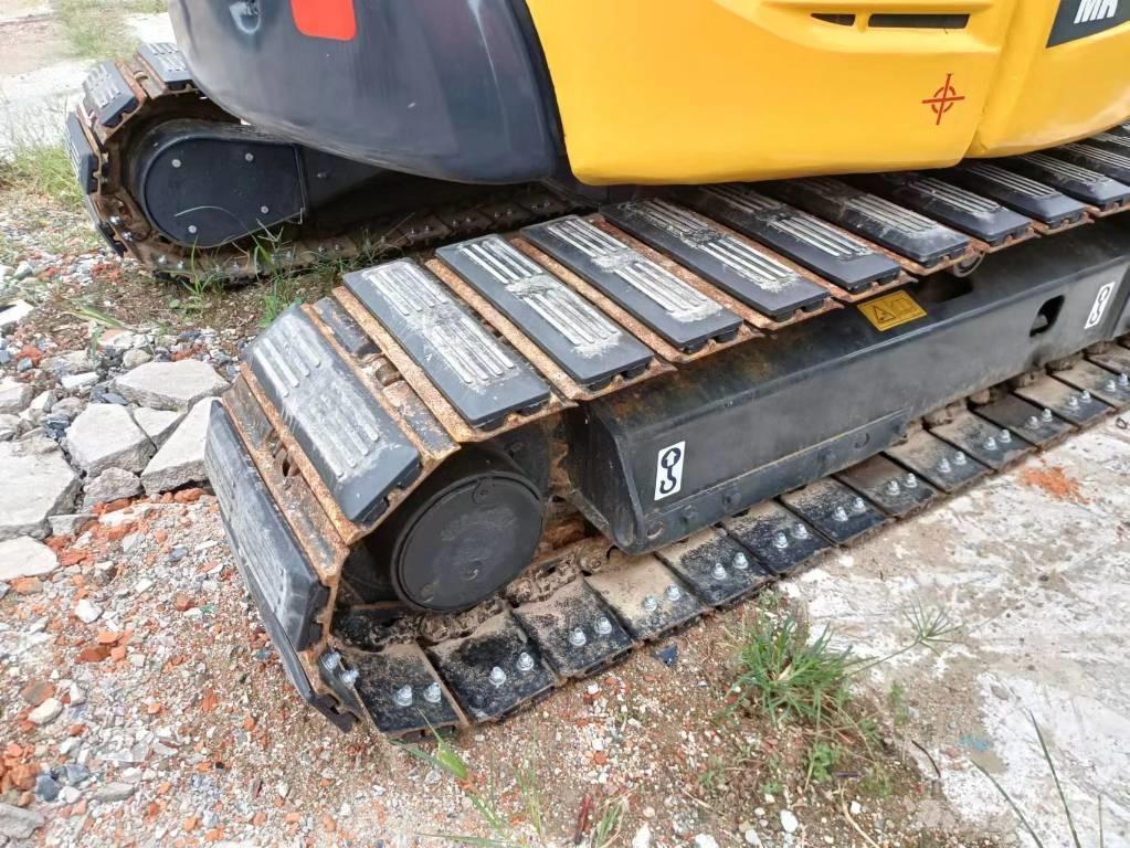 Komatsu PC 30 Mini bageri < 7t