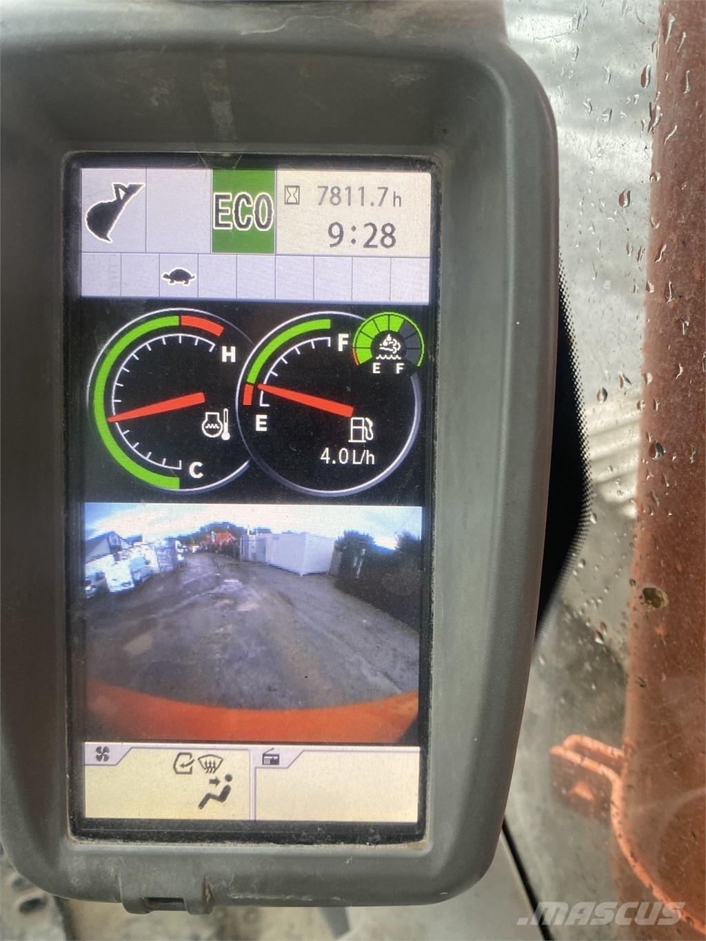 Hitachi 130-6 Bageri guseničari