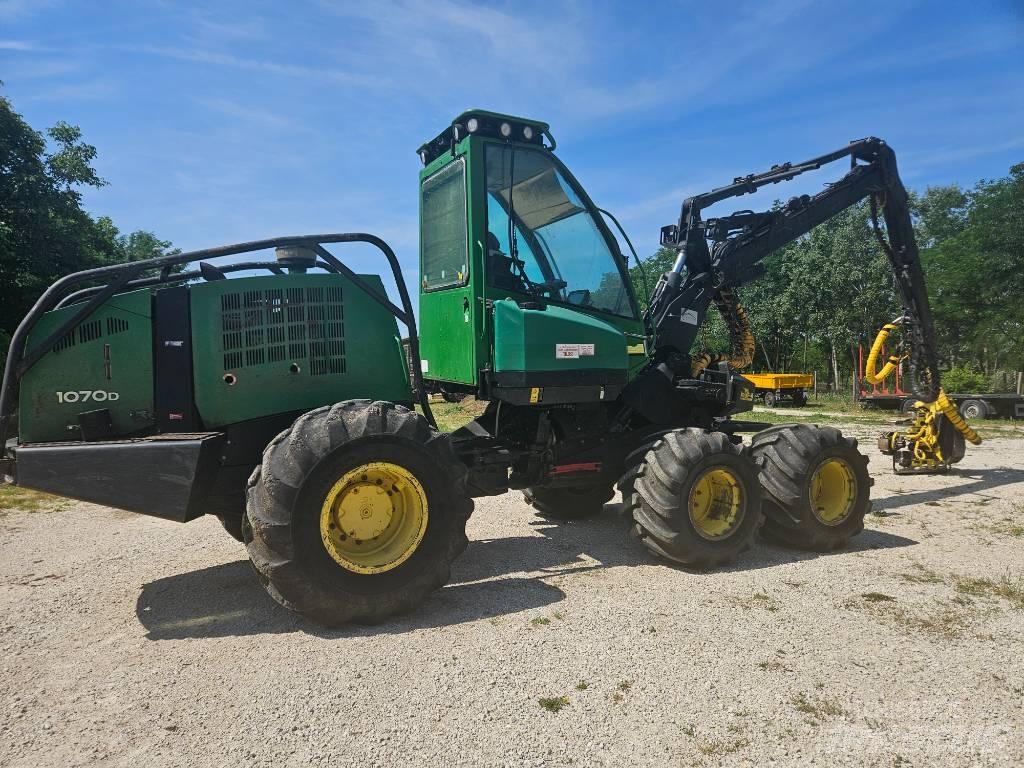 John Deere 1070 D Harversteri