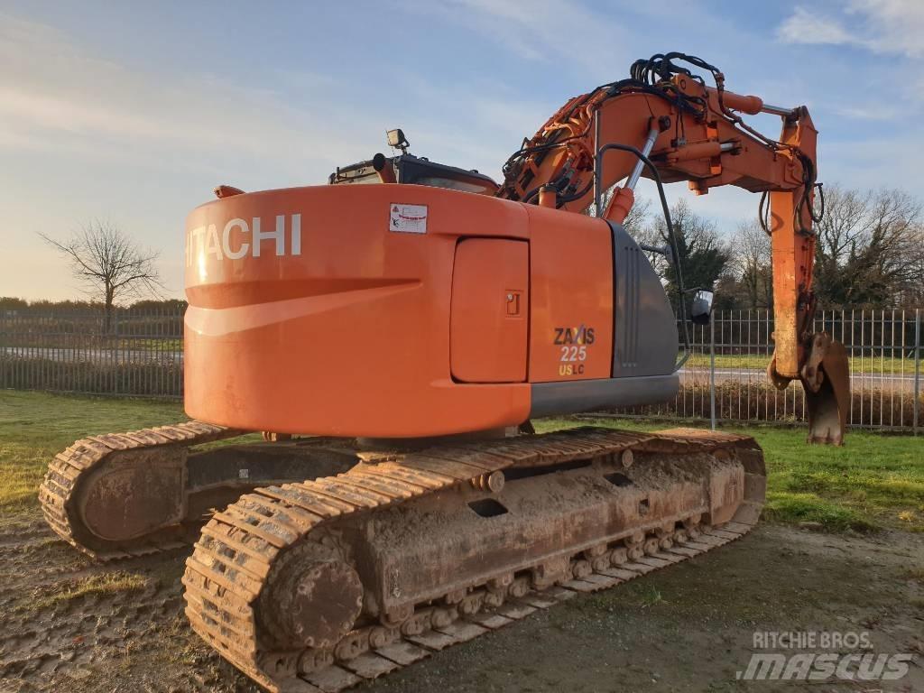 Hitachi ZX225USLC-3 Bageri guseničari