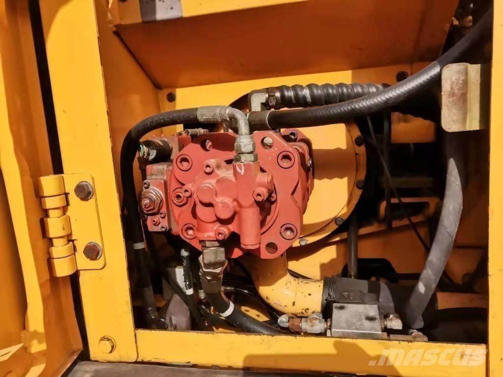 Hyundai 110-7 Bageri guseničari