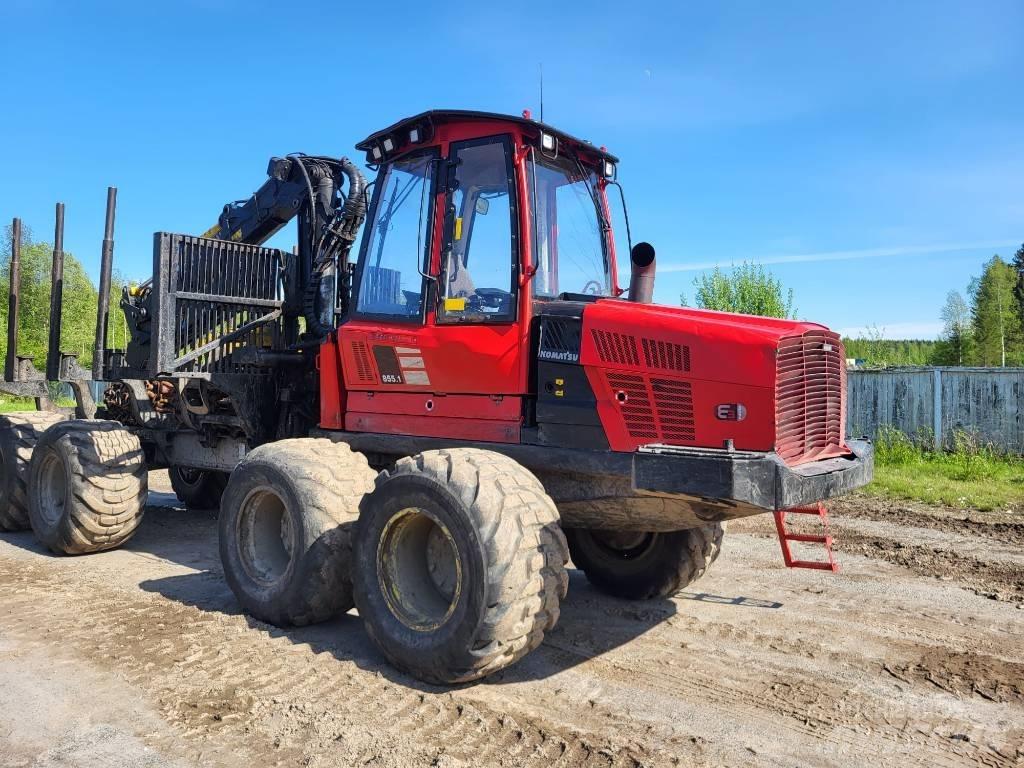 Komatsu 855 Forvarderi