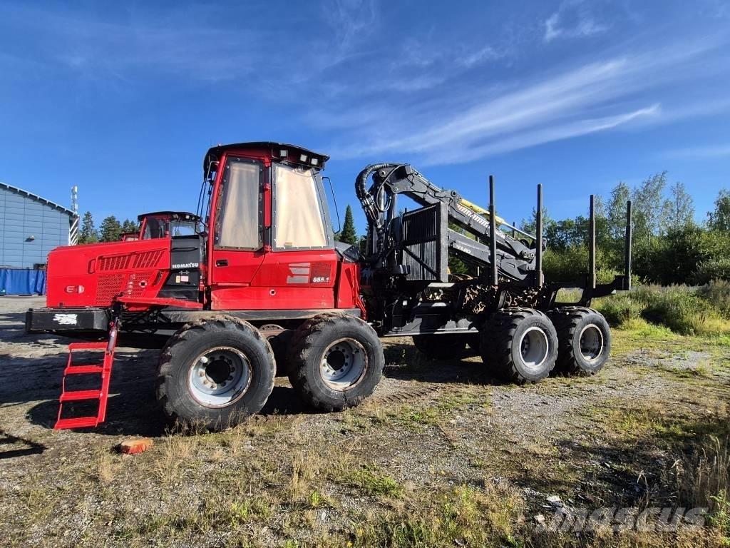 Komatsu 855 Forvarderi