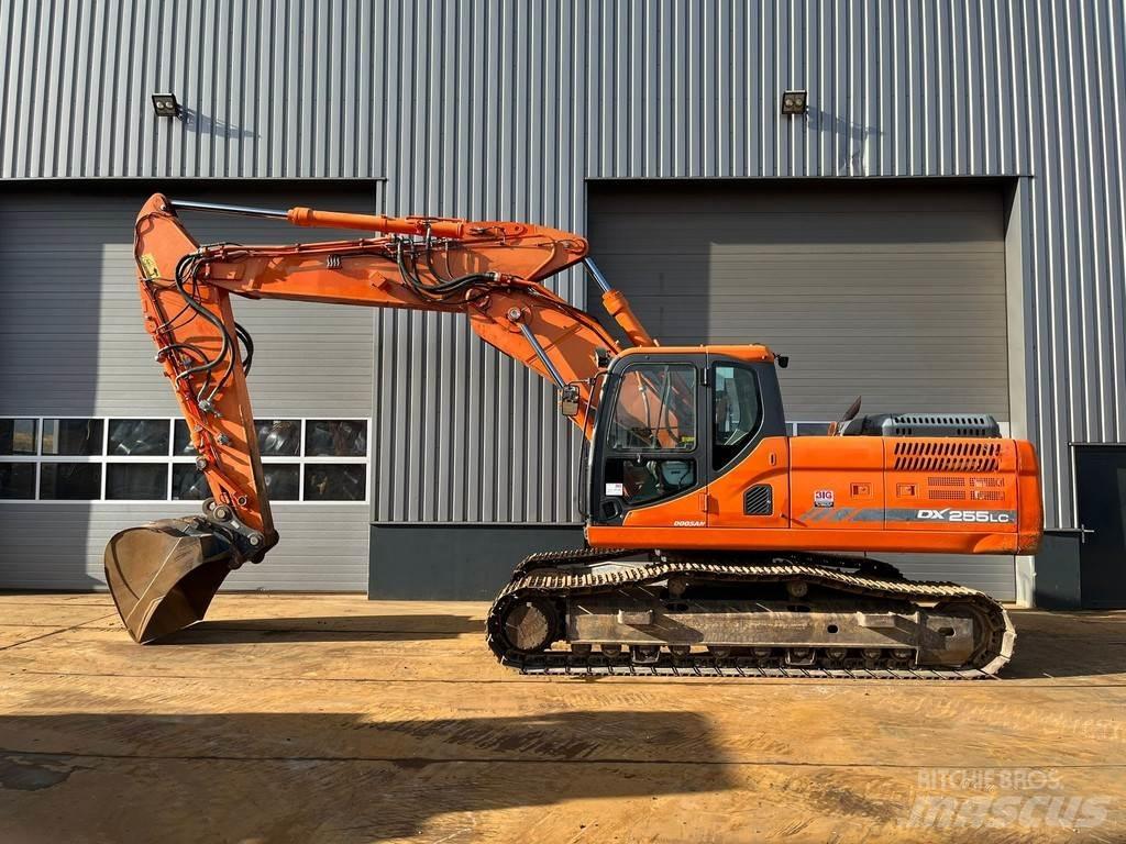 Doosan DX255LC-3 Bageri guseničari