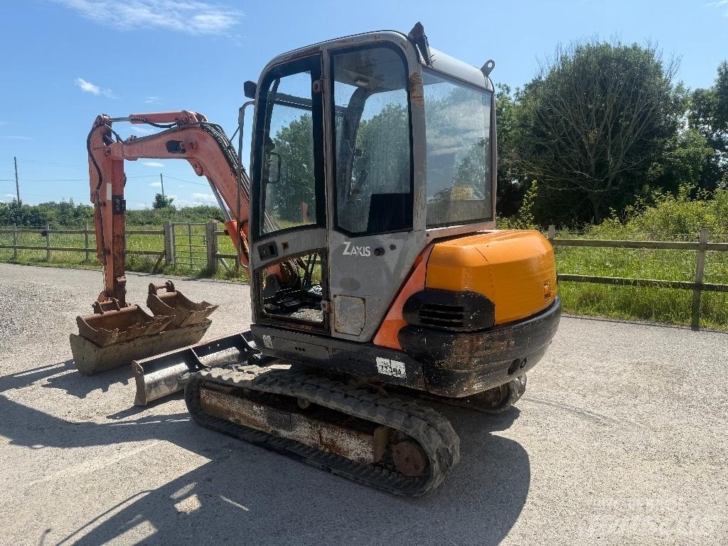 Hitachi ZX30 Mini bageri < 7t