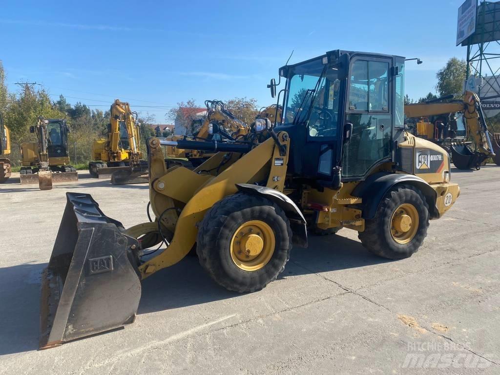 CAT 907 H 2 Utovarivači na točkove