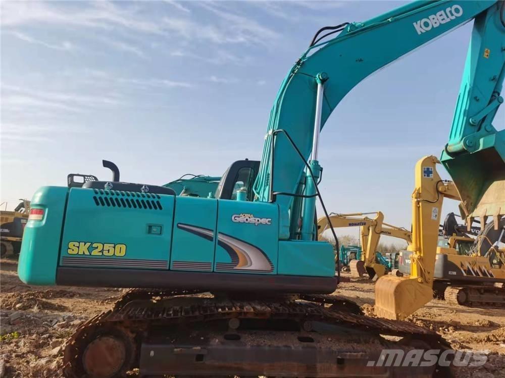 Kobelco SK 250-8 Bageri guseničari