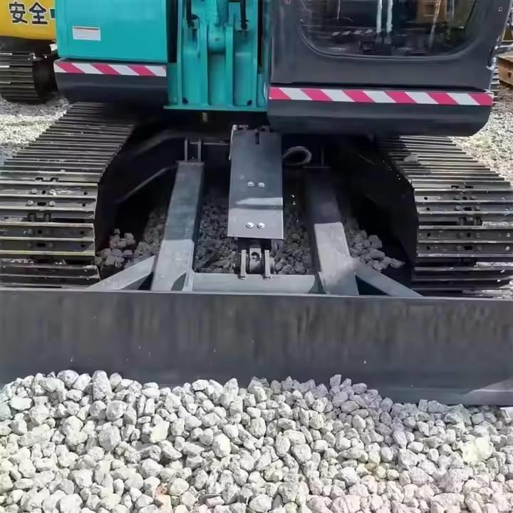 Kobelco SK200 Bageri guseničari