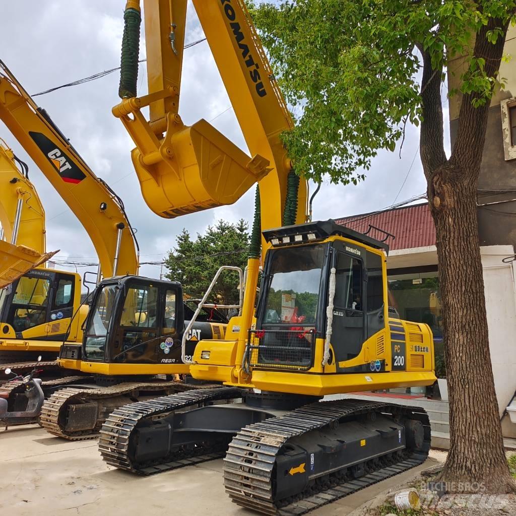 Komatsu PC 200 Bageri guseničari