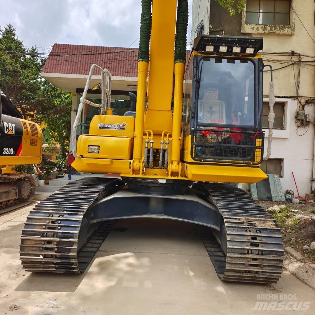 Komatsu PC 200 Bageri guseničari