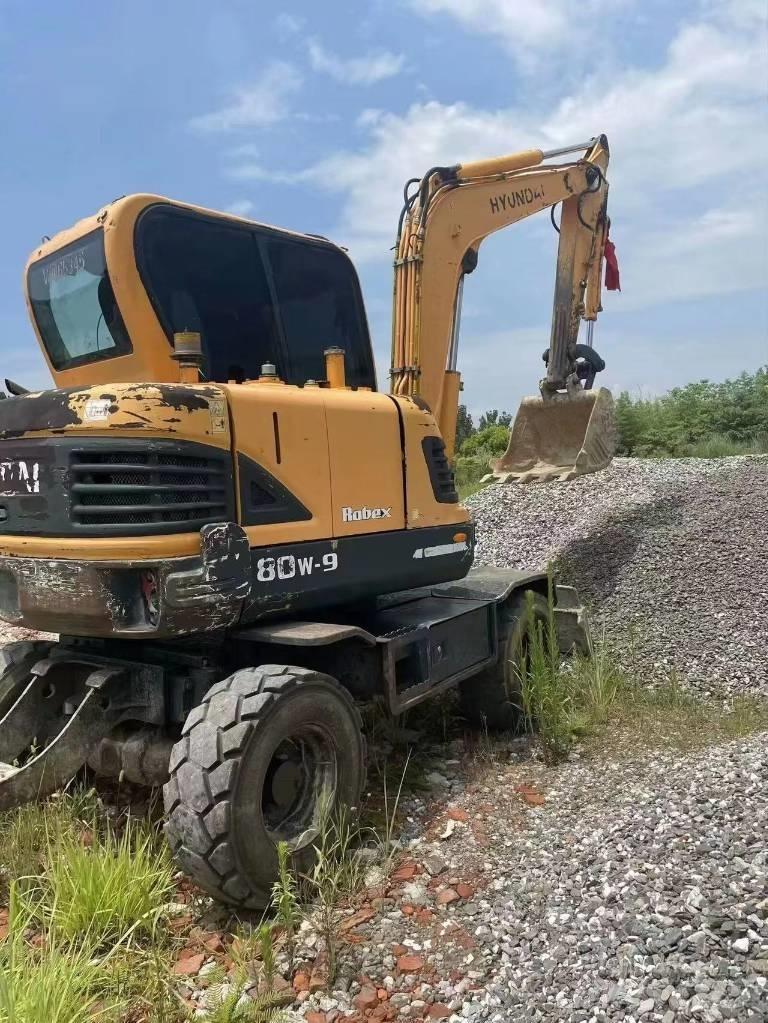 Hyundai 60W-9 Bageri točkaši