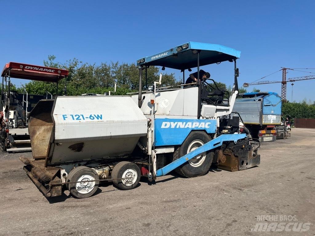 Dynapac F 121-6W Asfaltni finišeri