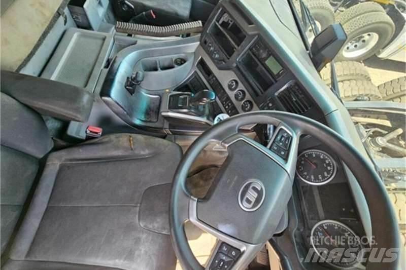 UD TRUCKS QUON Ostali kamioni