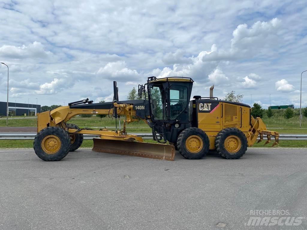 CAT 140M Grejderi