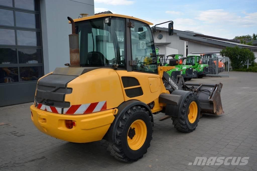 Volvo L 25 F Utovarivači na točkove