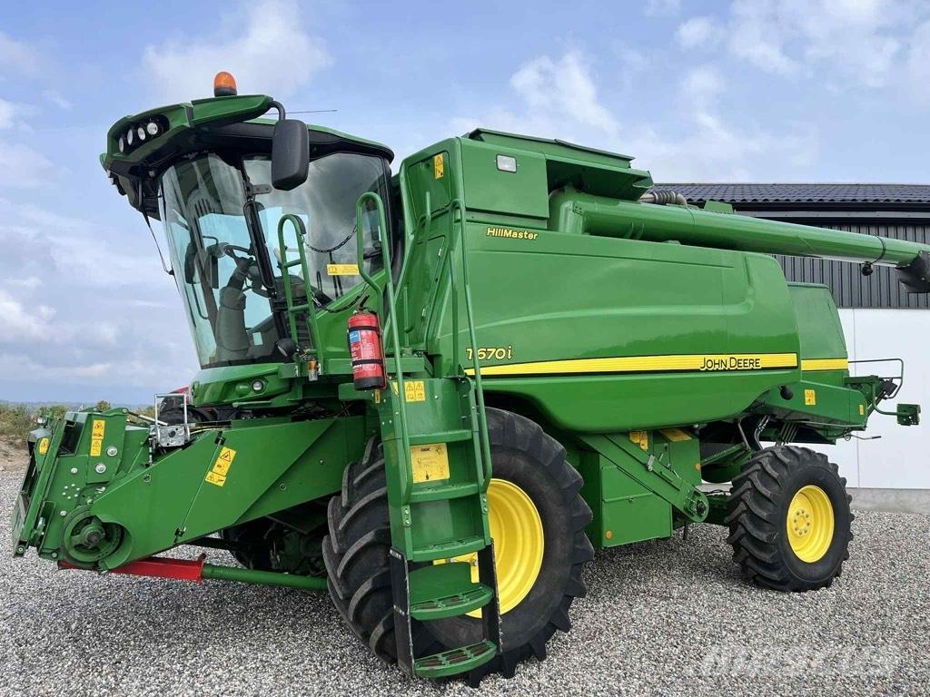 John Deere T 670 i Kombajni