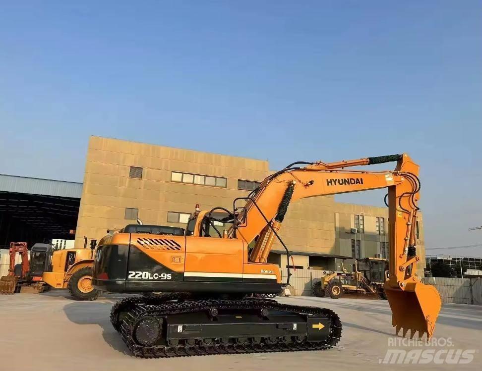 Hyundai HX 220 LC-9S Bageri guseničari