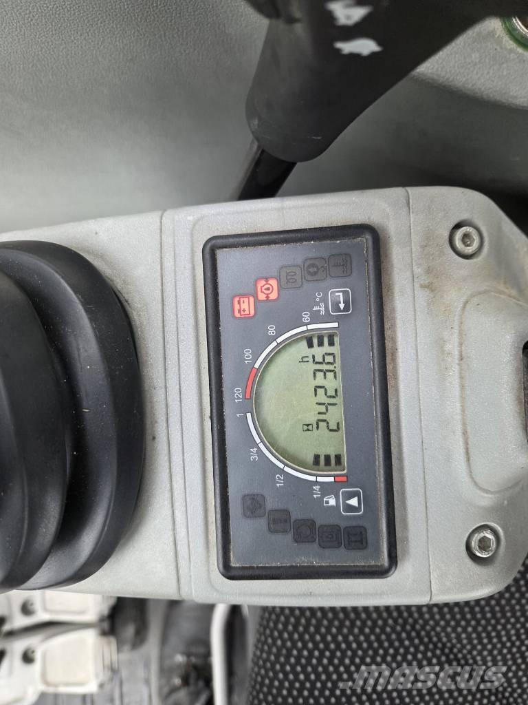 Wacker Neuson EZ38 Bageri guseničari