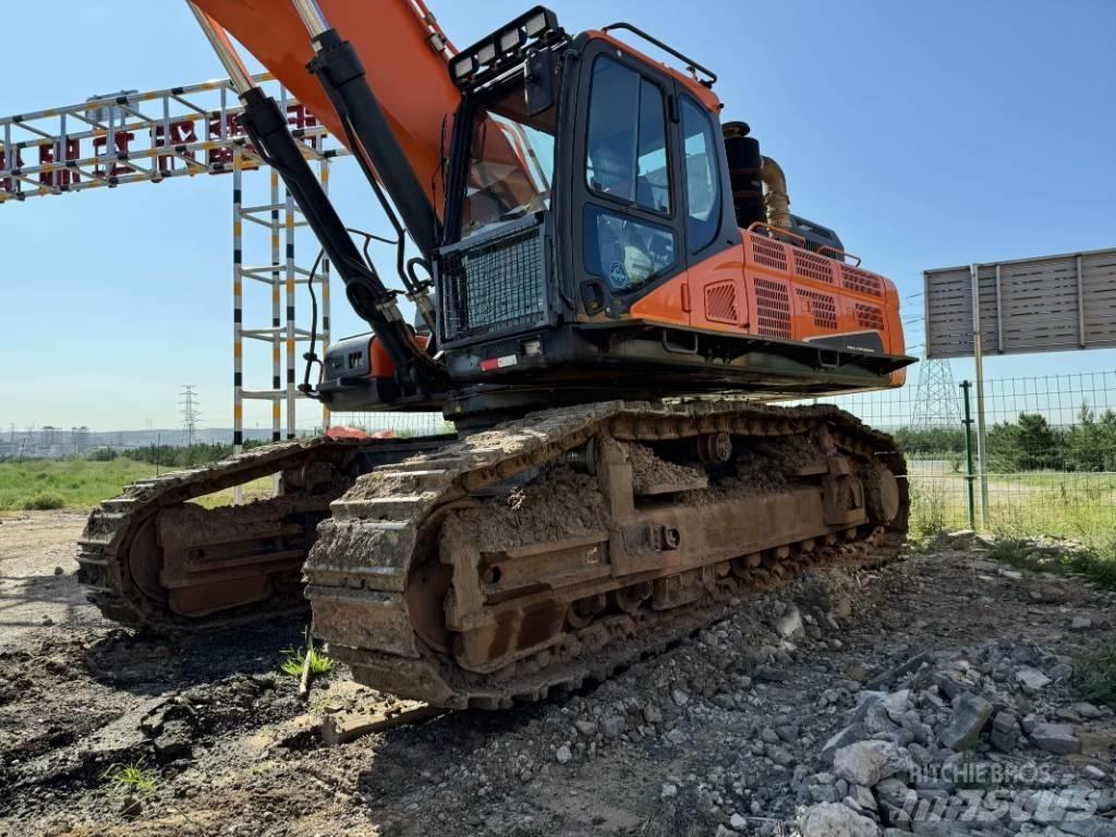 Doosan 520LC-9C Bageri guseničari