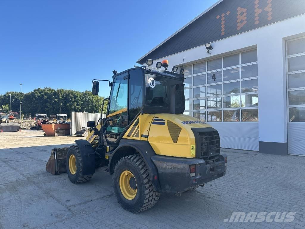 Komatsu WA 80-6 Utovarivači na točkove