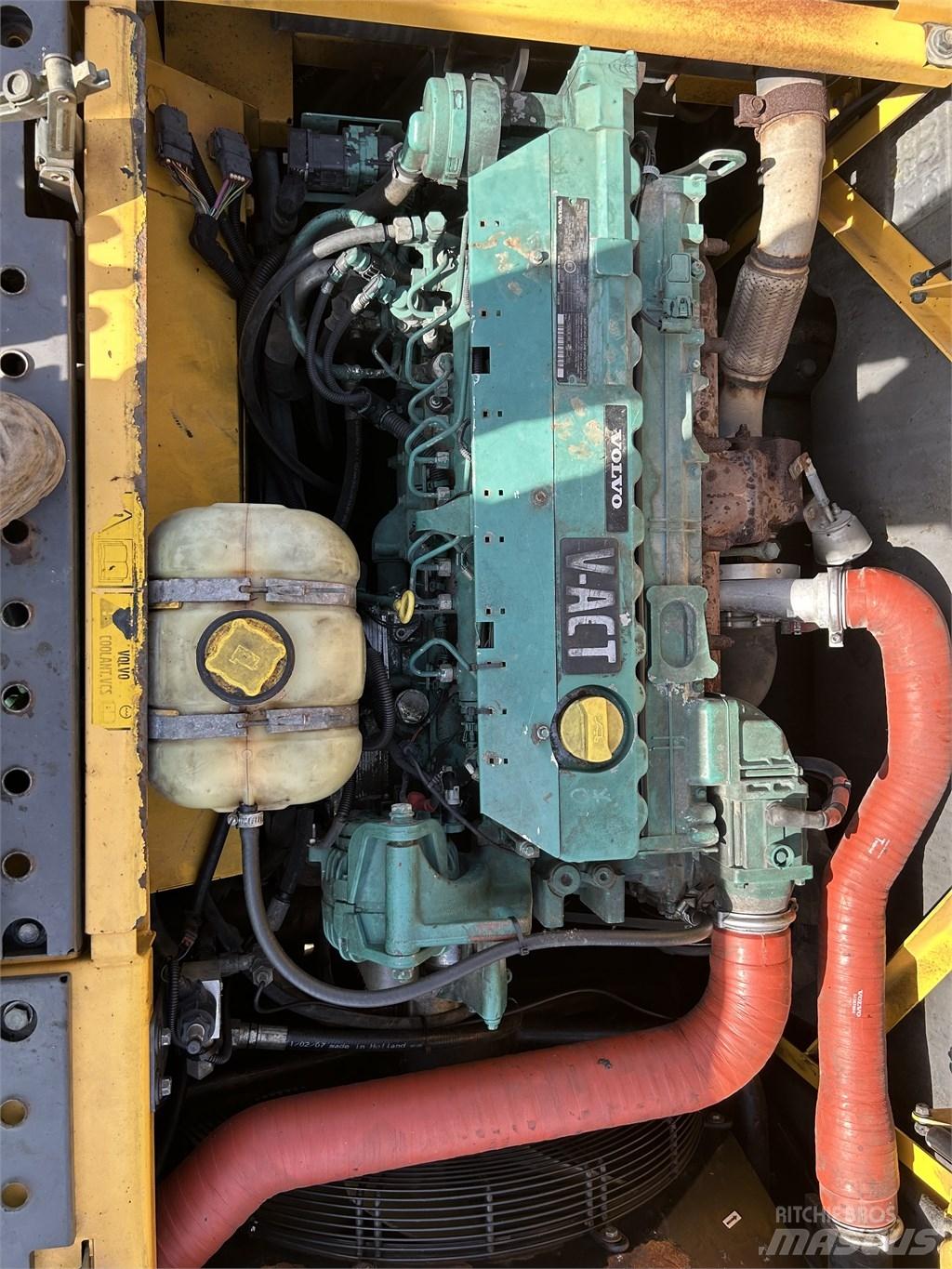  Excavator Volvo Bageri točkaši