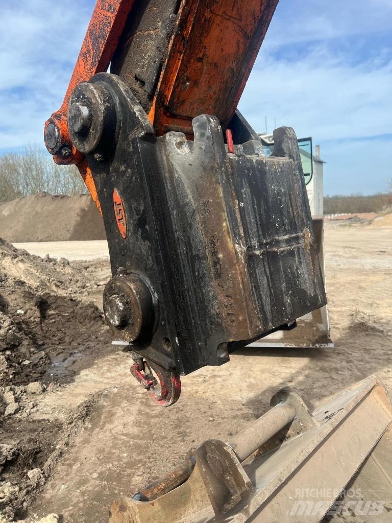 Doosan DX 180 LC-3 Bageri guseničari