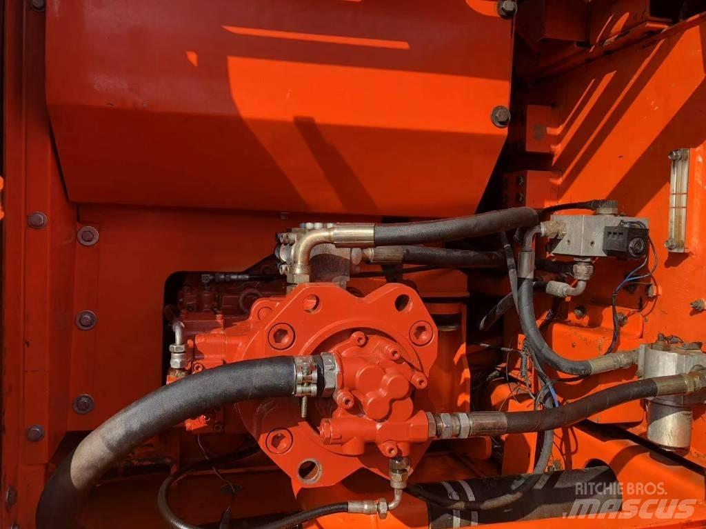 Doosan 220-7 Bageri guseničari