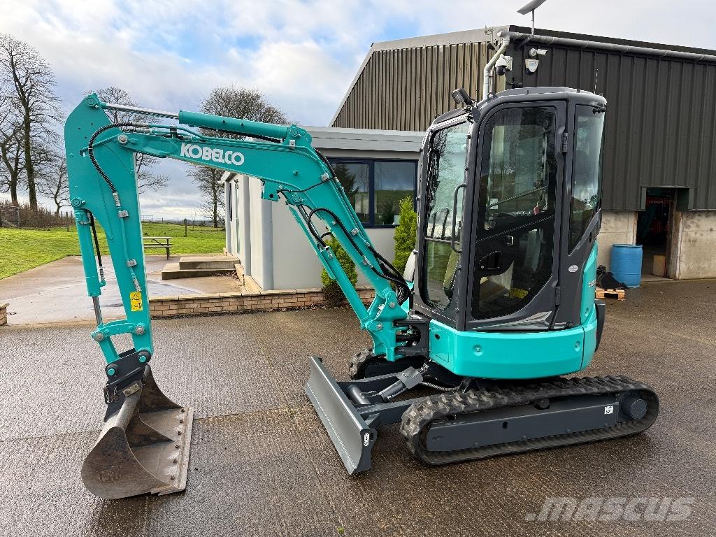 Kobelco SK26-7 Mini bageri < 7t