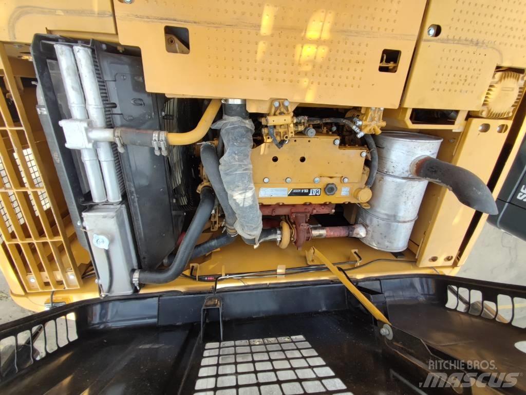 CAT 320D2 Bageri guseničari