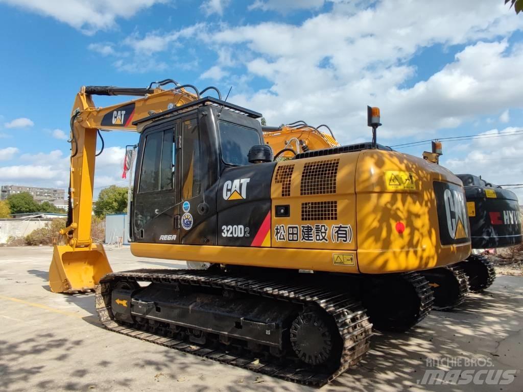 CAT 320D2 Bageri guseničari