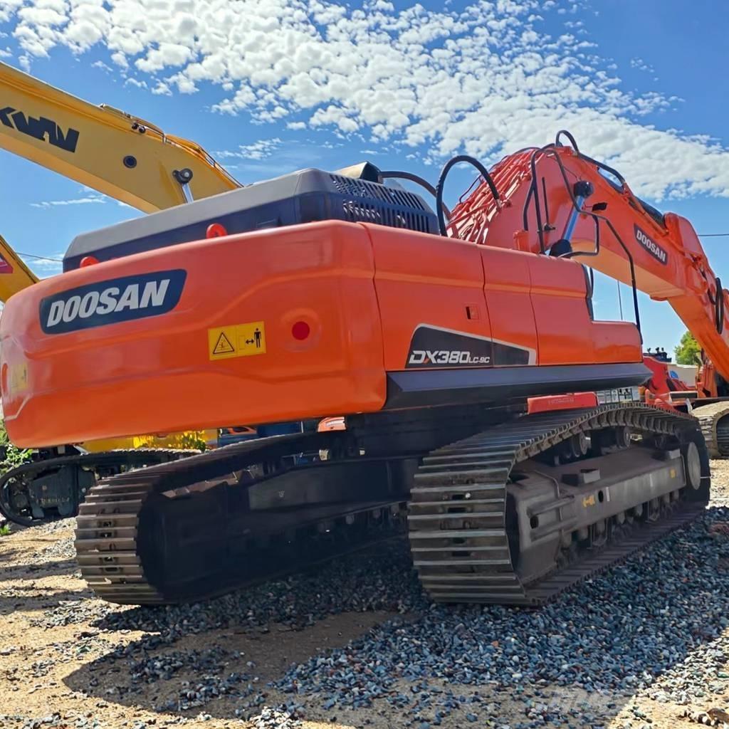Doosan DX 380 LC Bageri guseničari