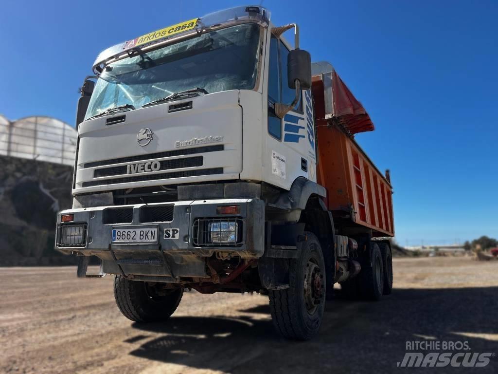 Iveco Trakker 380 Kiperi kamioni