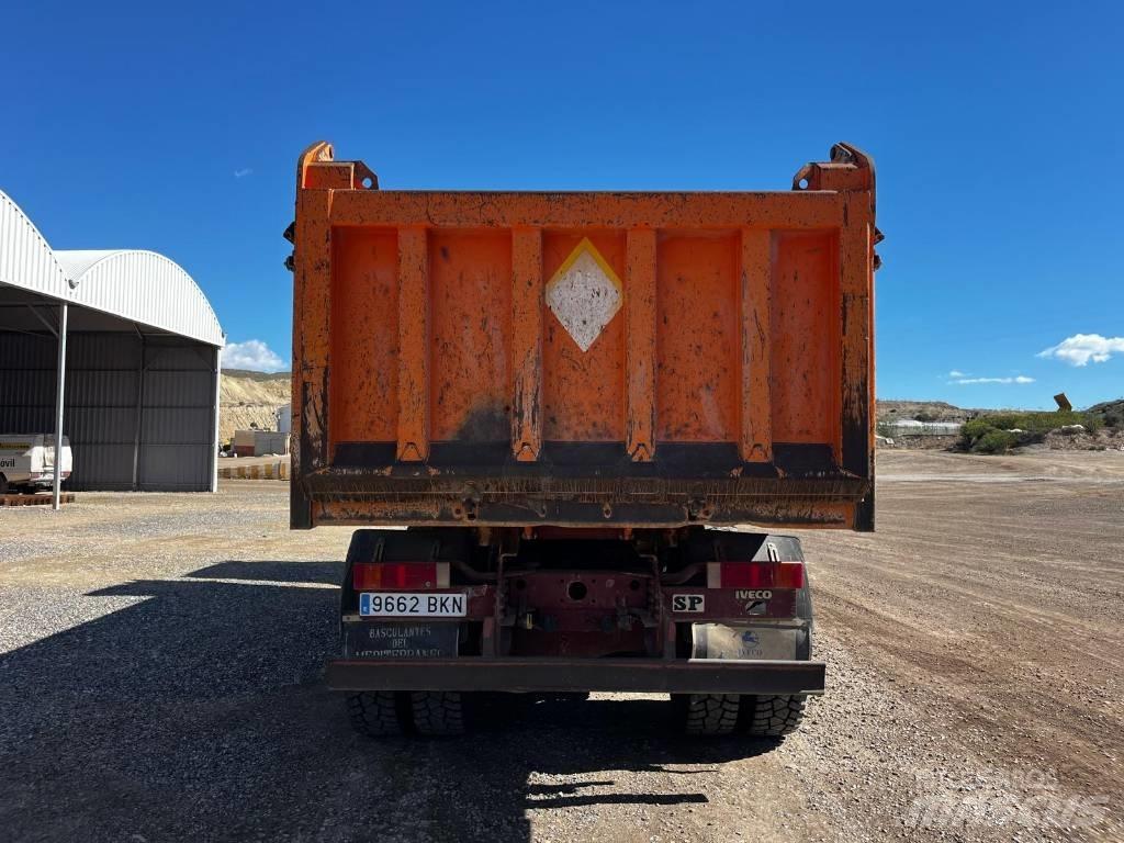 Iveco Trakker 380 Kiperi kamioni