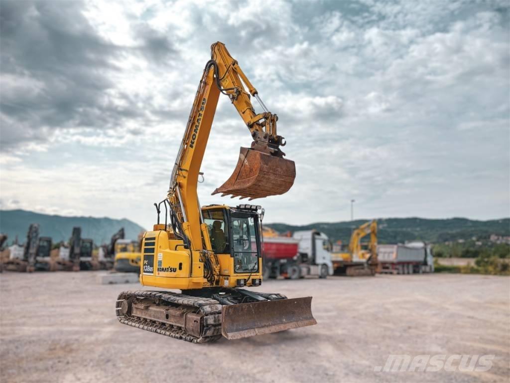 Komatsu PC 138 US Bageri guseničari
