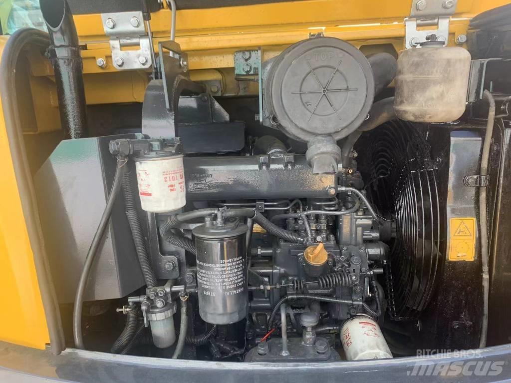 Komatsu 56 Bageri guseničari