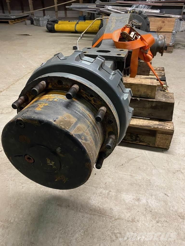Liebherr Achter Osovine