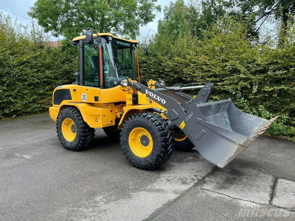 Volvo L 30 H Utovarivači na točkove