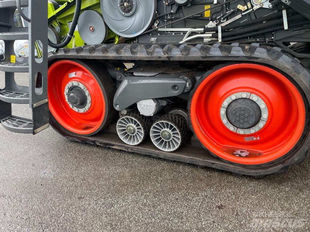 CLAAS Lexion 6900 TT Kombajni