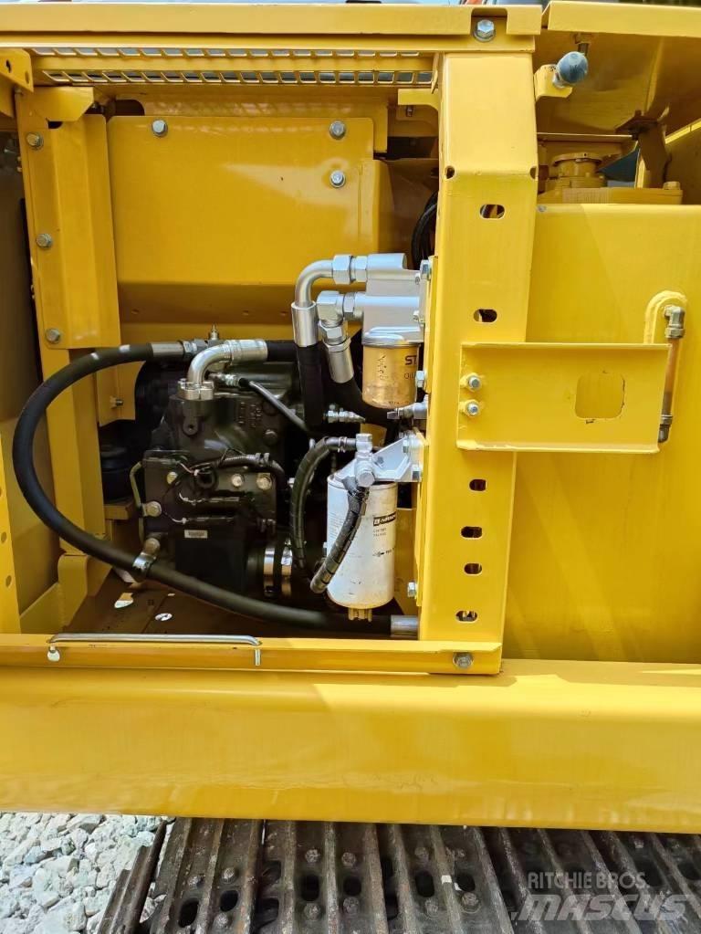 Komatsu PC 110 Midi bageri 7t – 12t