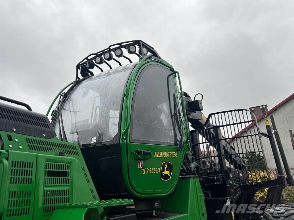 John Deere 1110G Forvarderi