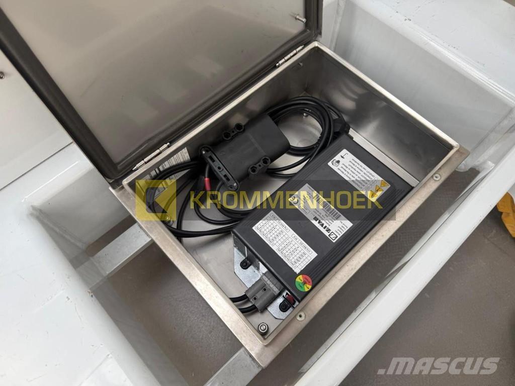 Valla 25E Polovni mini kranovi