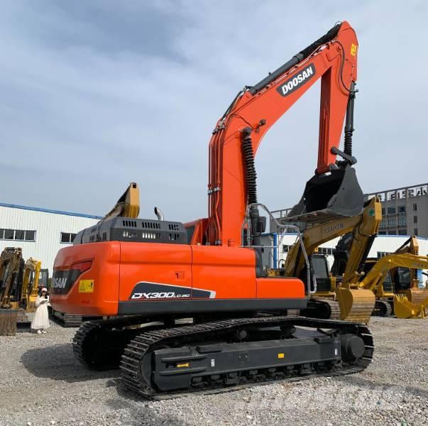 Doosan 300LC-9C Bageri guseničari
