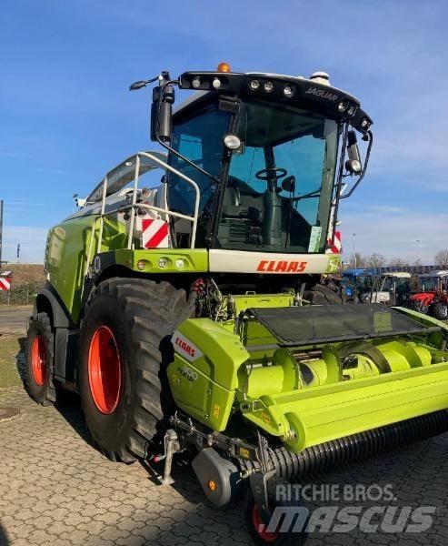 CLAAS JAGUAR 970 Mašine za stočnu hranu sa sopstvenim pogonom