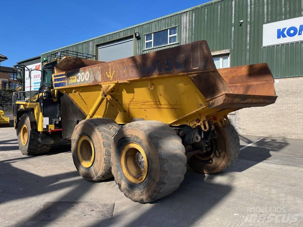 Komatsu HM 300-3 Zglobni damperi