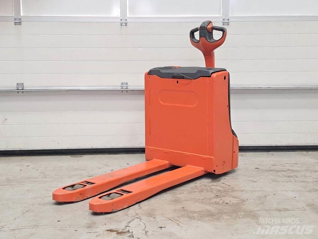 Linde T16 Nisko podizni električni viljuškar