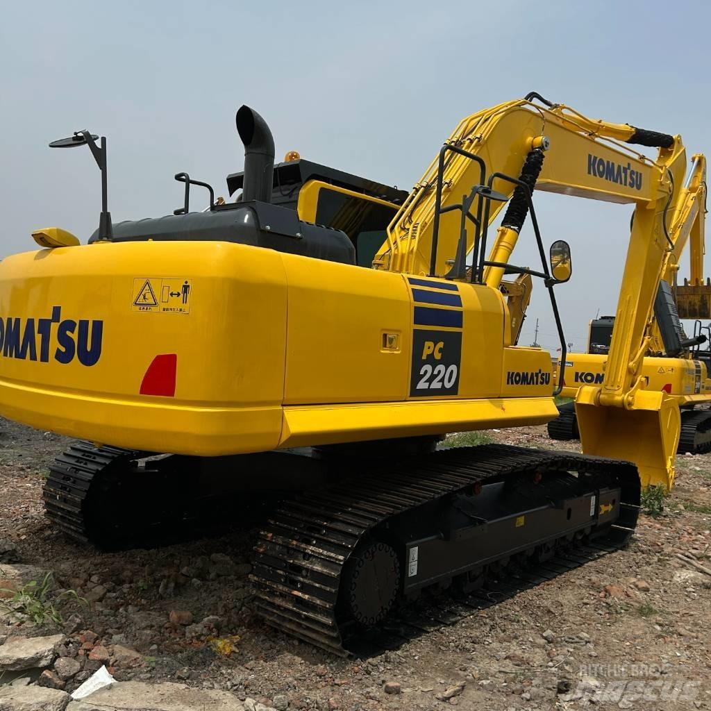Komatsu 220-8 Bageri guseničari