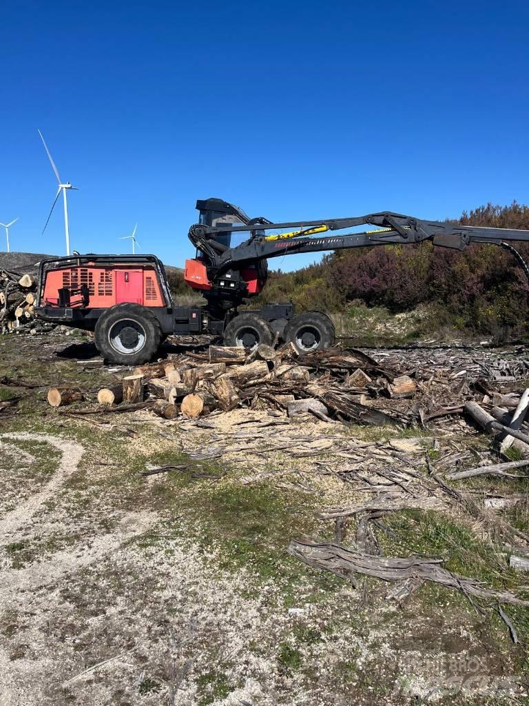 Valmet 901.3 Harversteri