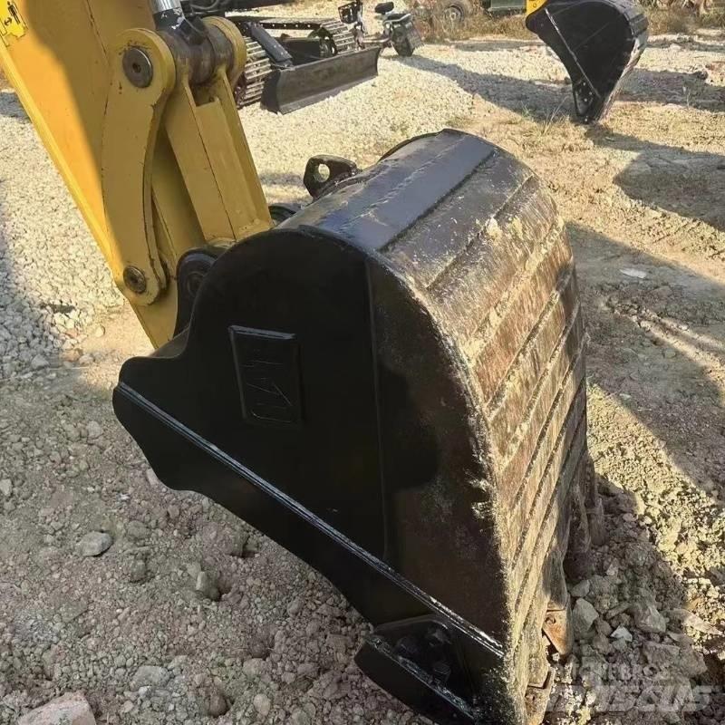 CAT 307 Bageri guseničari